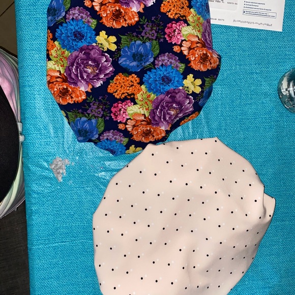 Premium silk bonnets - Picture 4 of 6